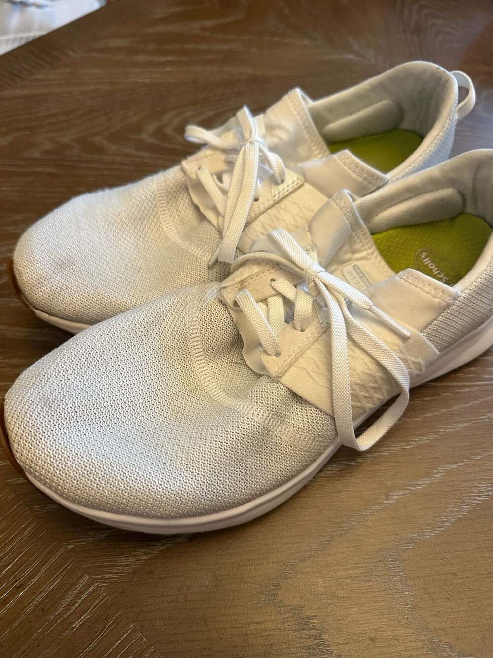 New Balance Women's DynaSoft Nergize V3 Casual Training Sneakers